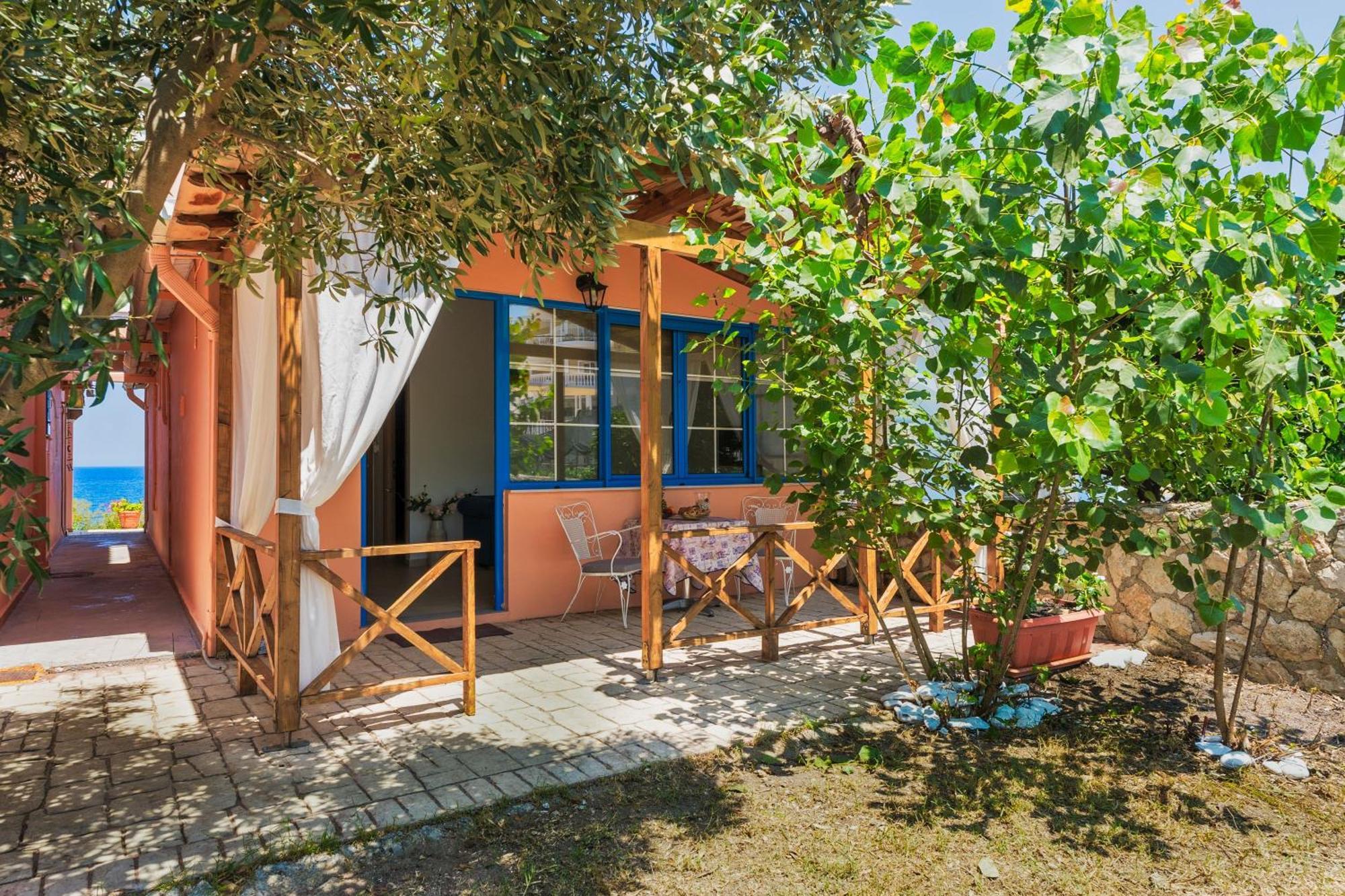 St. Harry'S Windmill Apartment Makris Gialos  Exterior foto