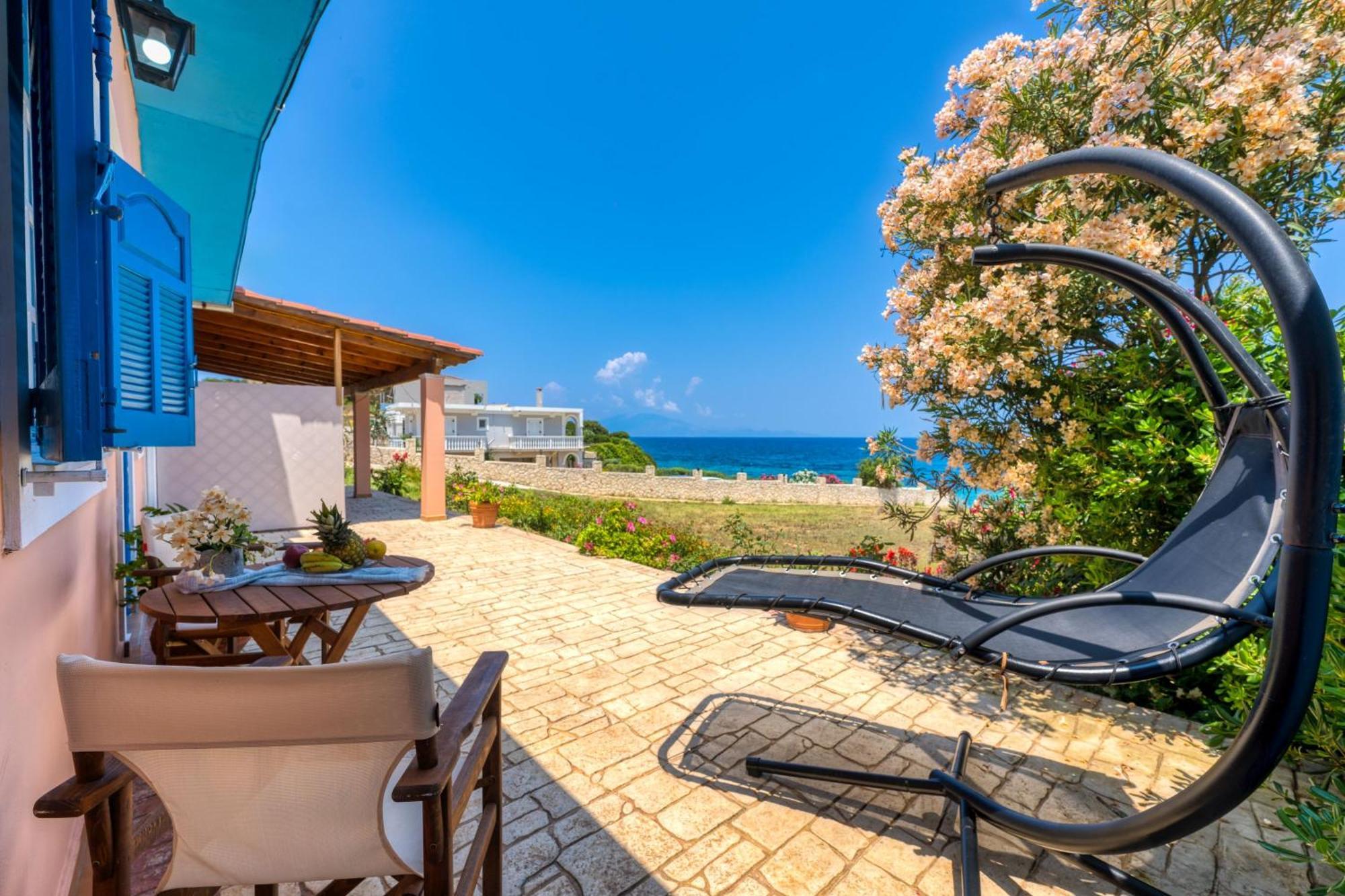 St. Harry'S Windmill Apartment Makris Gialos  Exterior foto